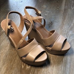 Wedge sandals